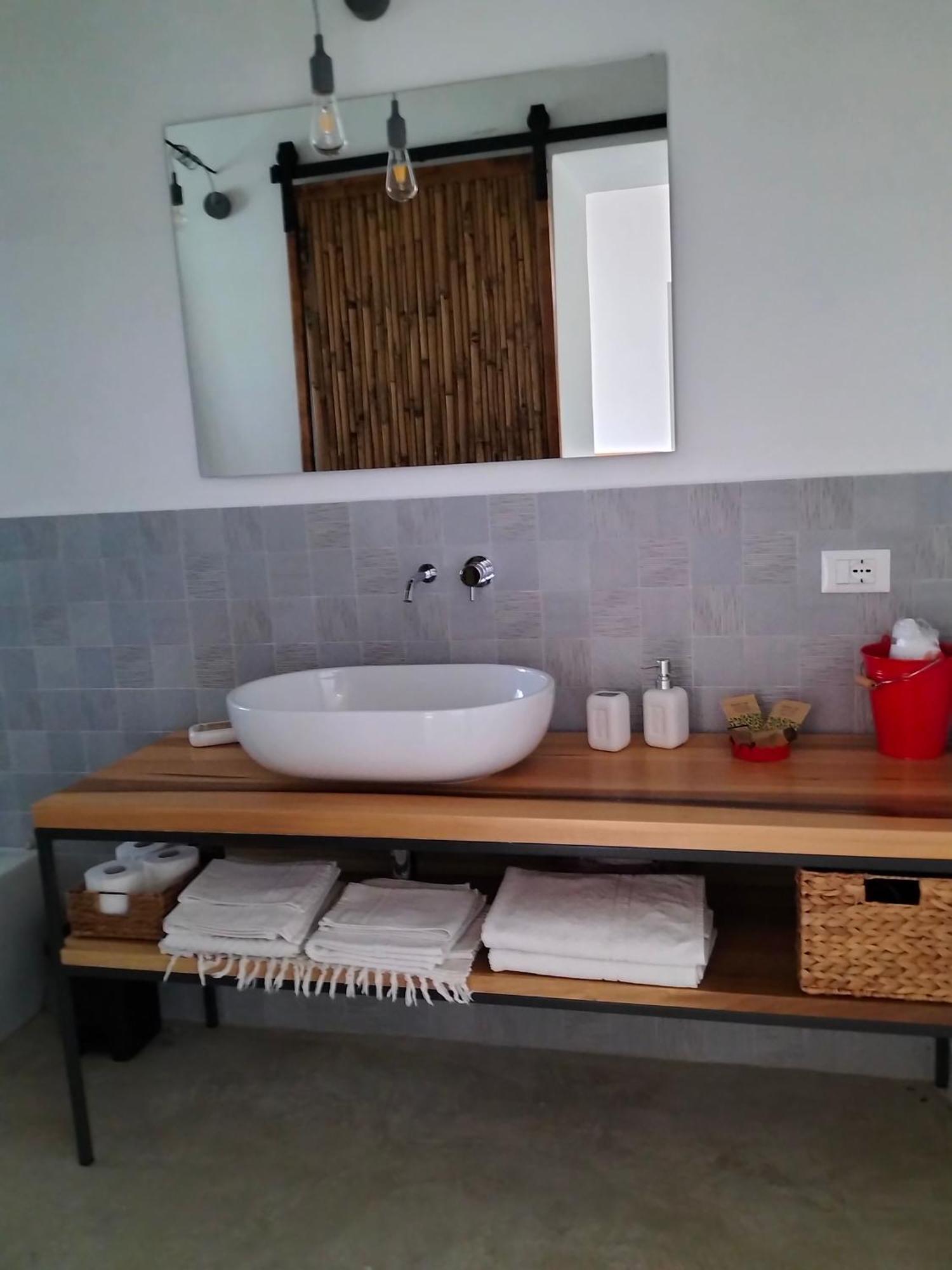Casa Giufa B&B Кьярамонте-Гульфи Экстерьер фото